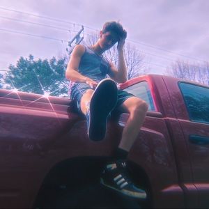 Meet your Posher, Brock